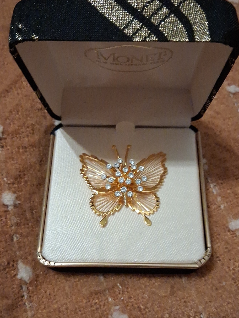Monet Butterfly Brooch - Picture 2 of 3